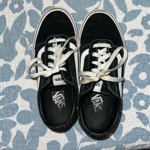 Black vans